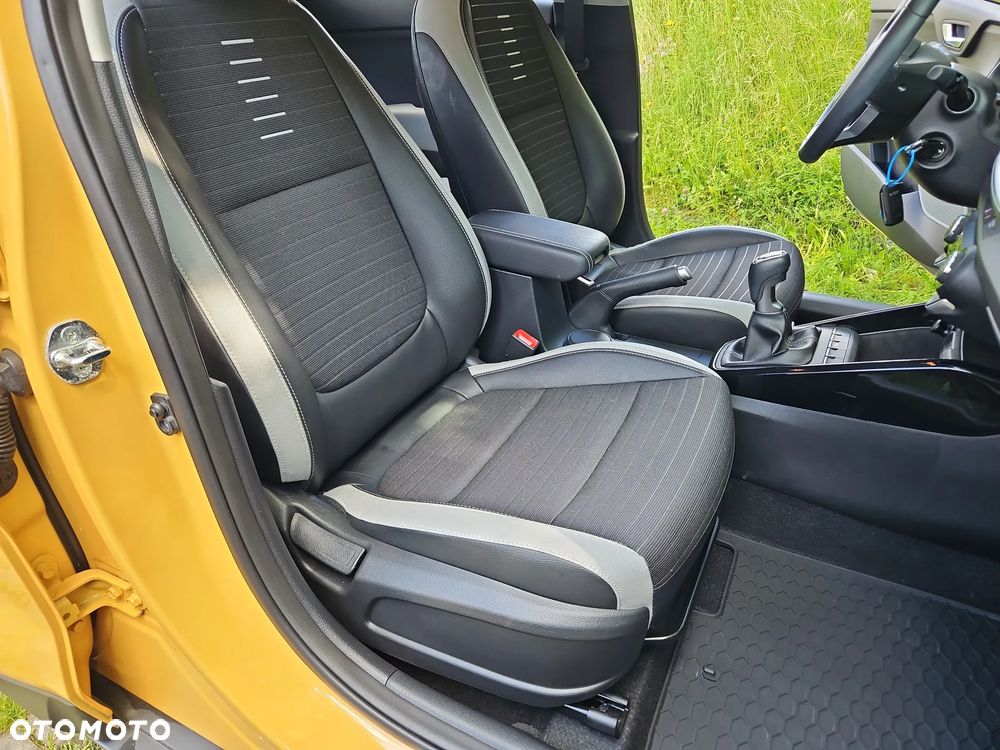 Kia Stonic 1.0 T-GDI L - 28