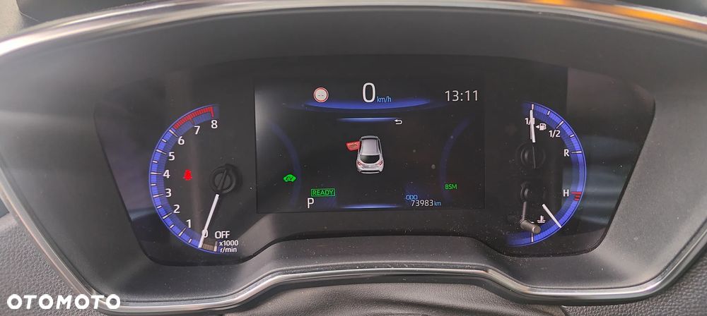Toyota Corolla 2.0 Hybrid Executive - 13