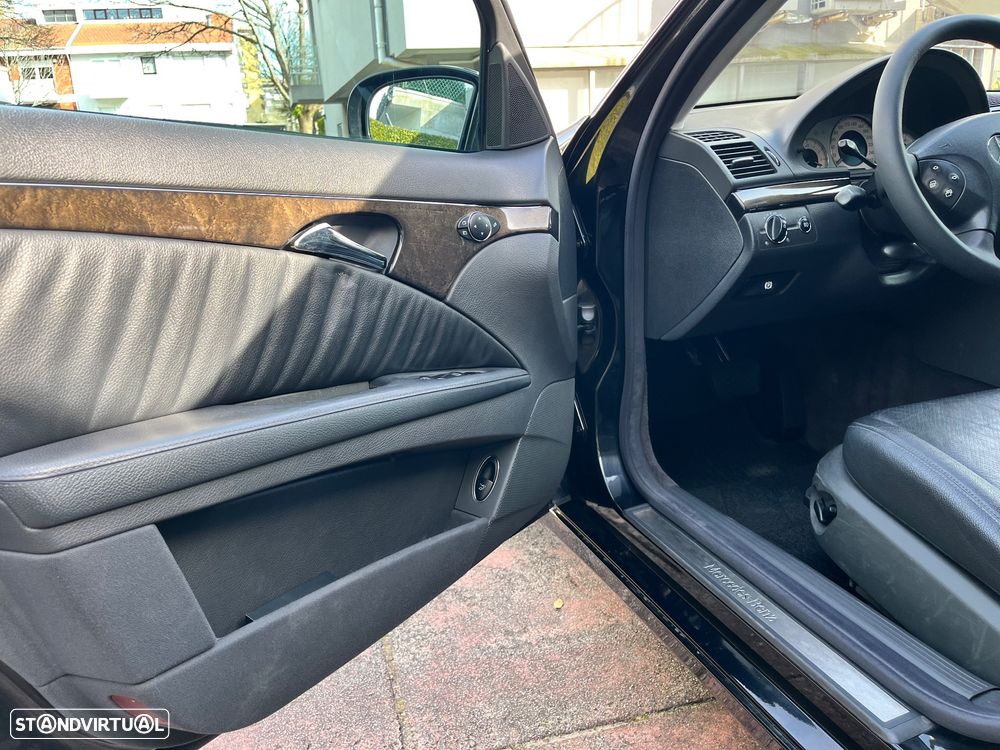 Mercedes-Benz E 270 - 12