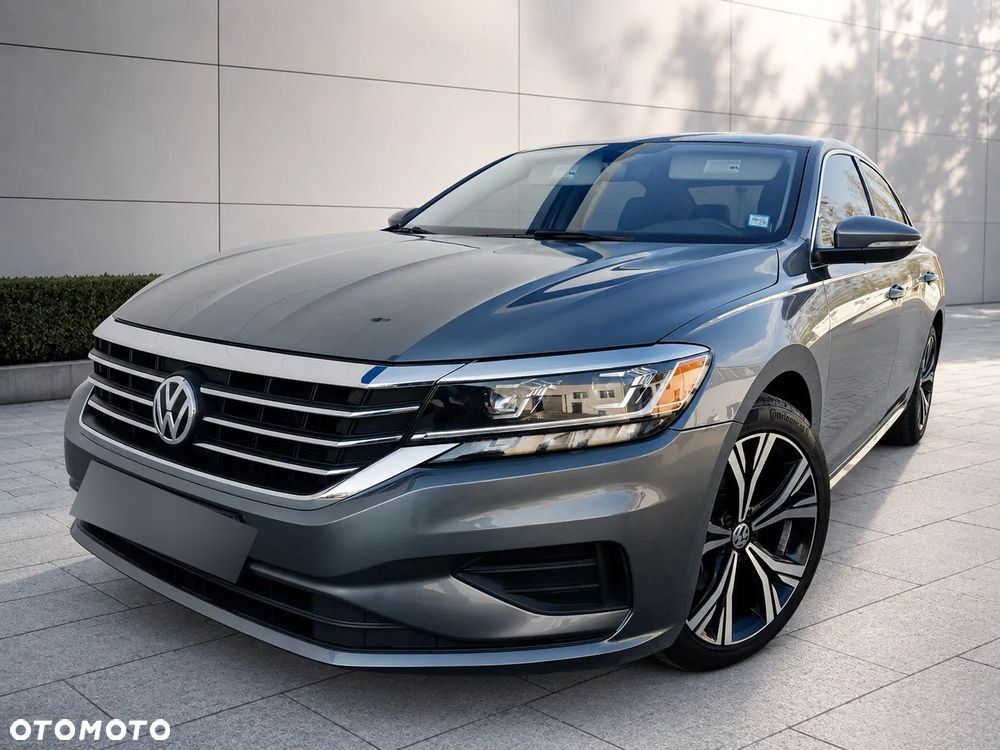 Volkswagen Passat - 1