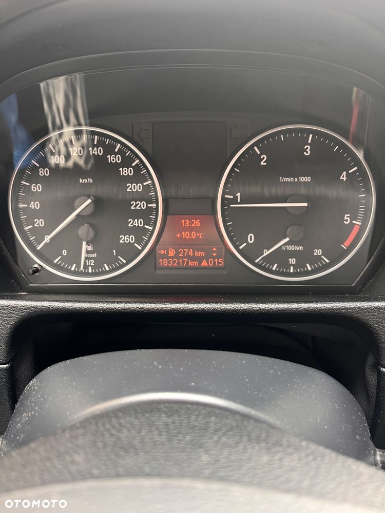BMW X1 sDrive20d - 6
