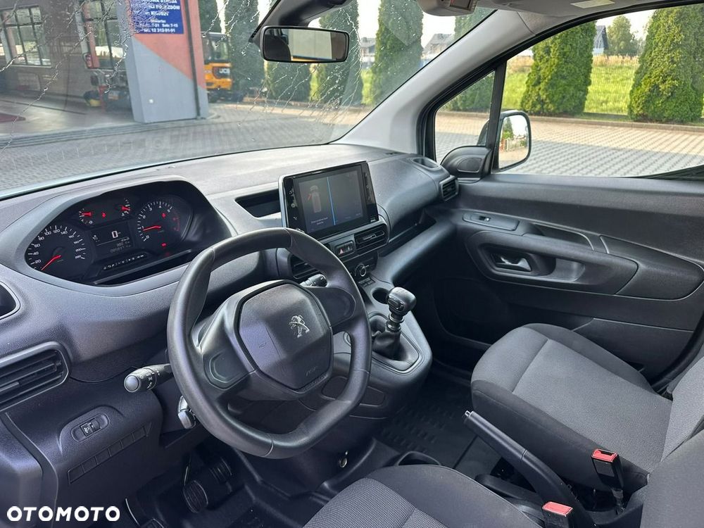 Peugeot Partner - 17