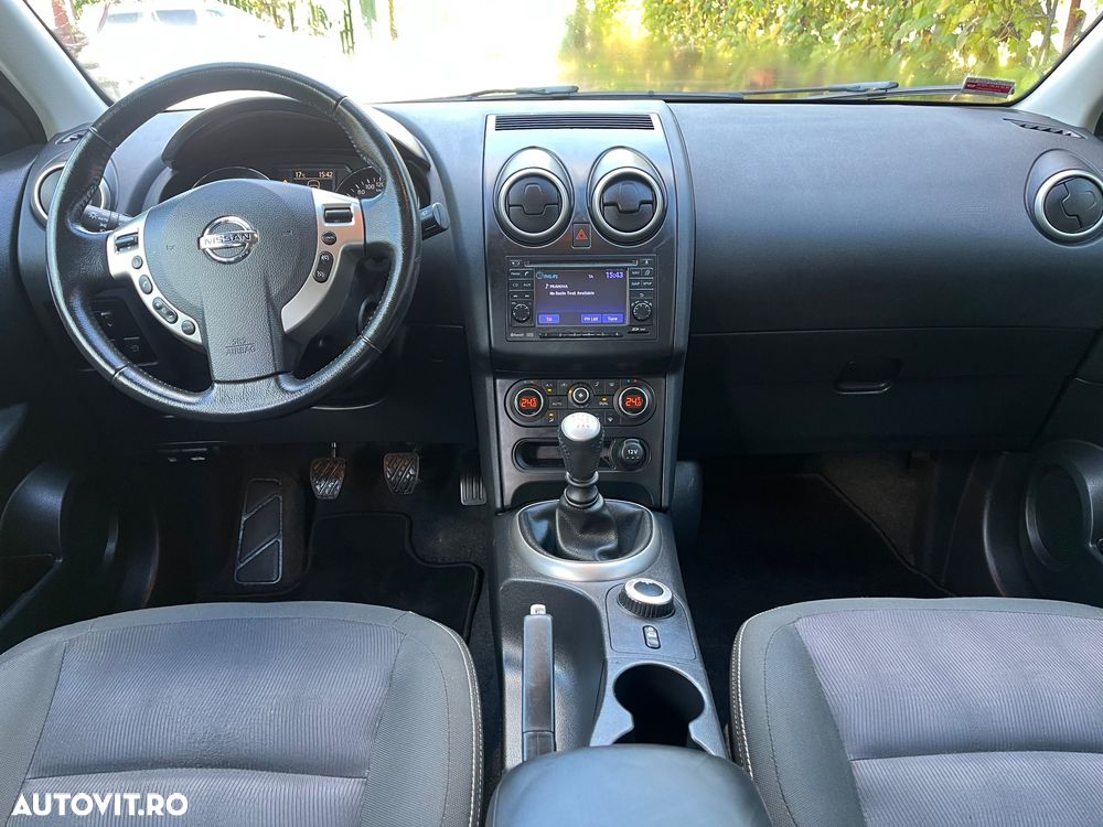 Nissan Qashqai 1.6 DCI 4 x 4 DPF Start/Stop acenta - 9