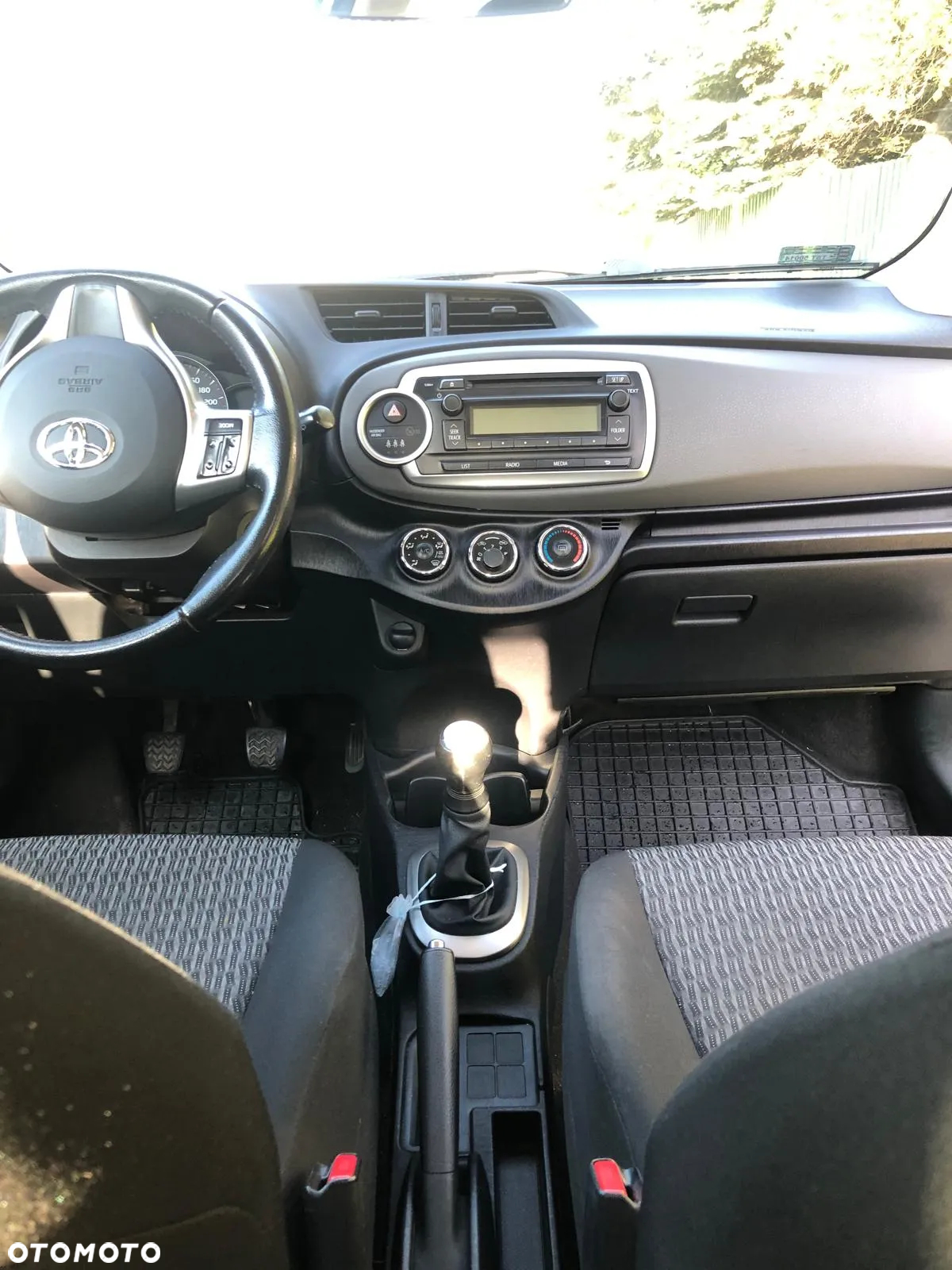 Toyota Yaris - 6