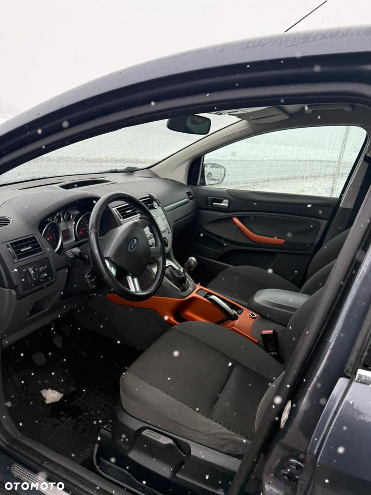 Ford Kuga 2.0 TDCi Trend - 12