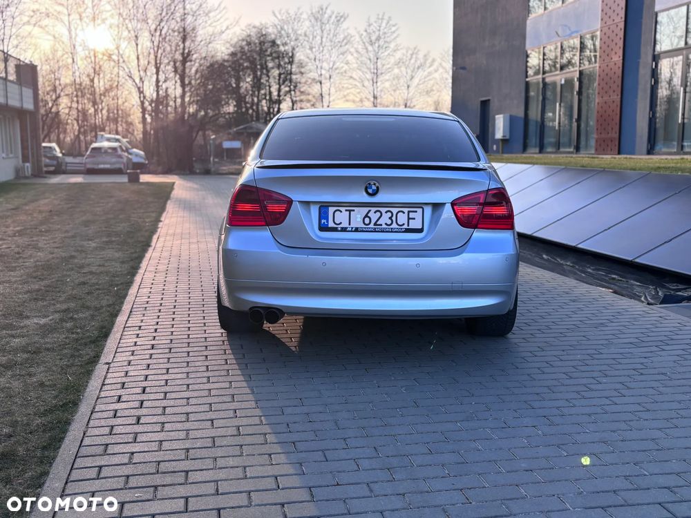 BMW Seria 3 320d - 8