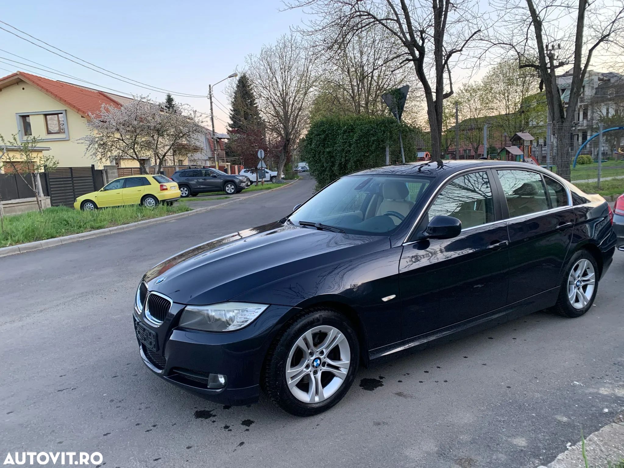 BMW Seria 3 - 1