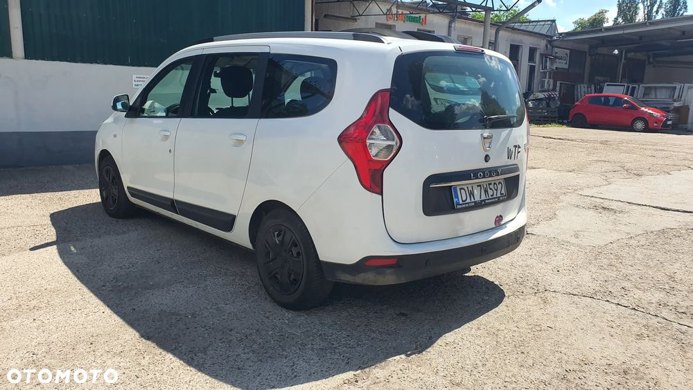 Dacia Lodgy 1.6 SCe Stepway S&S - 17