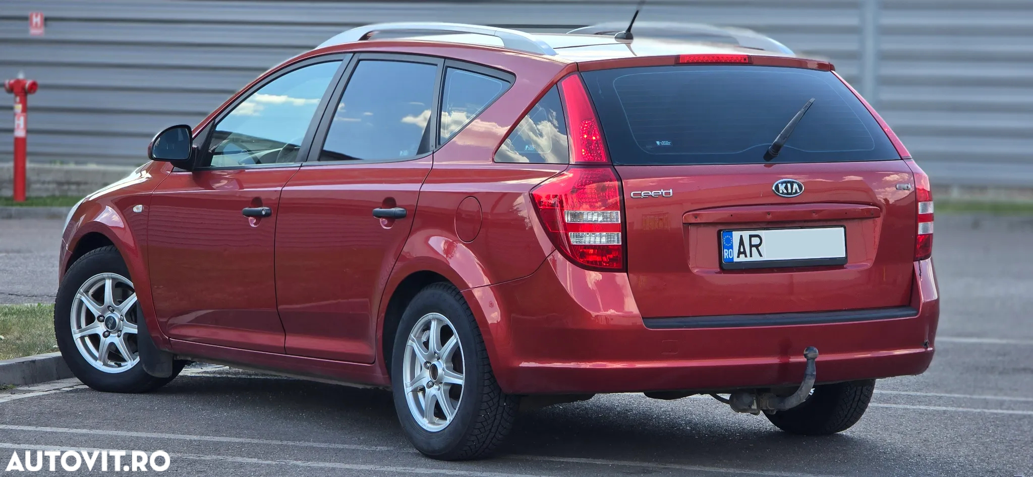 Kia Ceed - 4