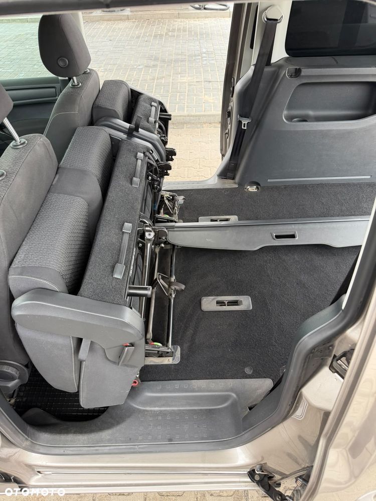 Volkswagen Caddy - 9