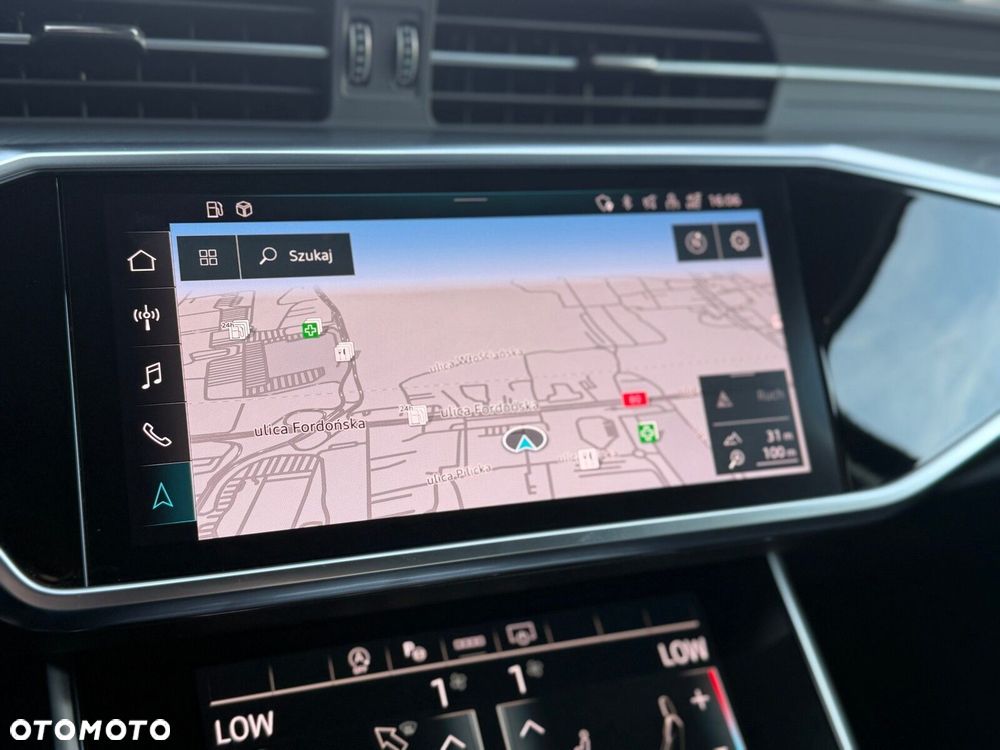 Audi A6 Avant - 32