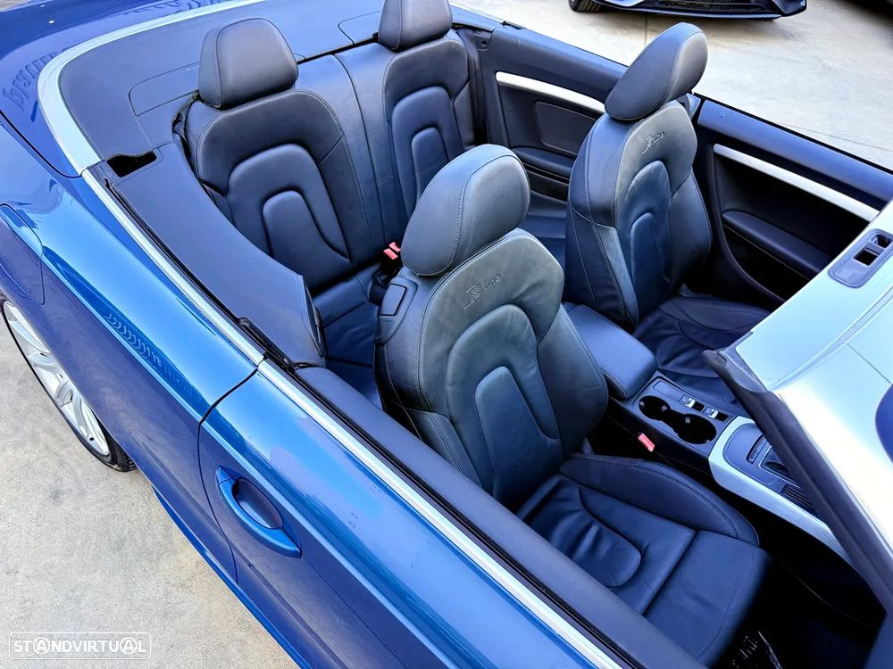 Audi A5 Cabrio 2.0 TFSI quattro S tronic - 38