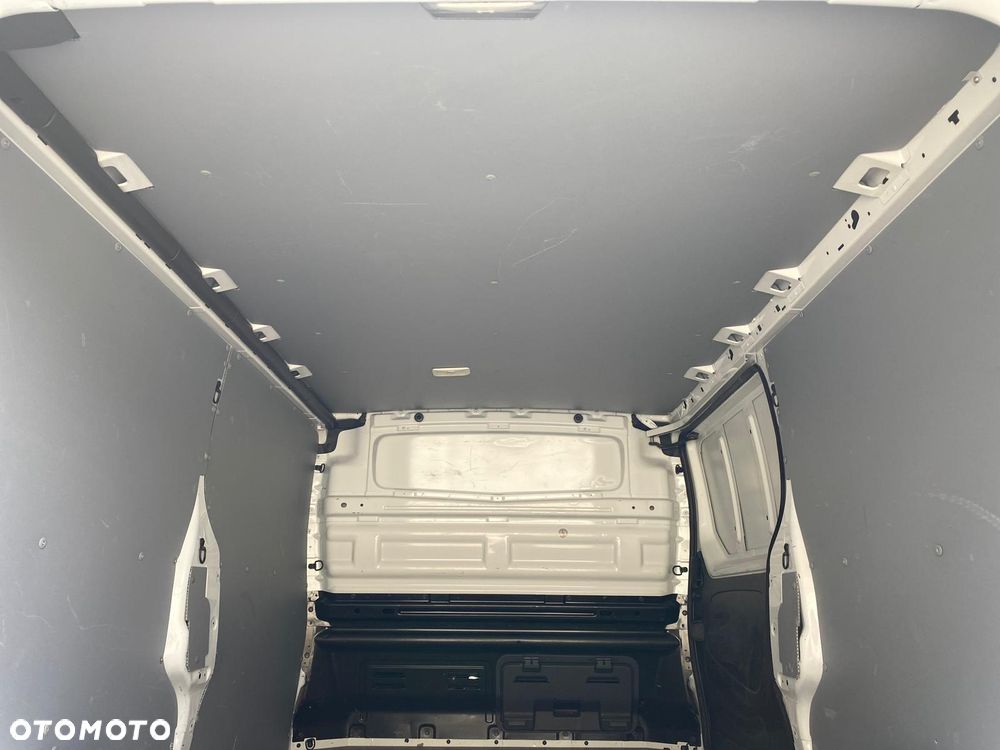 Opel VIVARO - 30