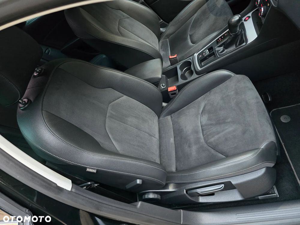 Seat Leon 2.0 TDI FR S&S DSG - 26