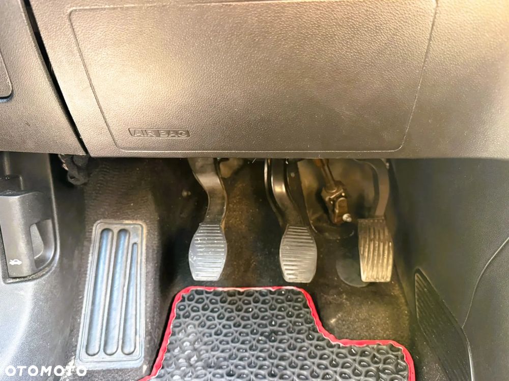 Alfa Romeo Mito - 25