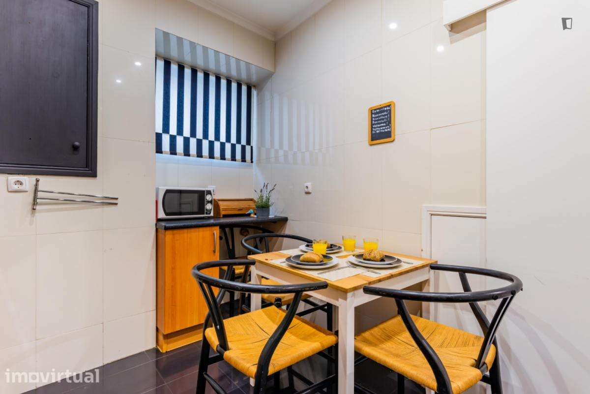 Apartamento com 2 quartos - localizado em Intendente Lisbon - Grande imagem: 4/32