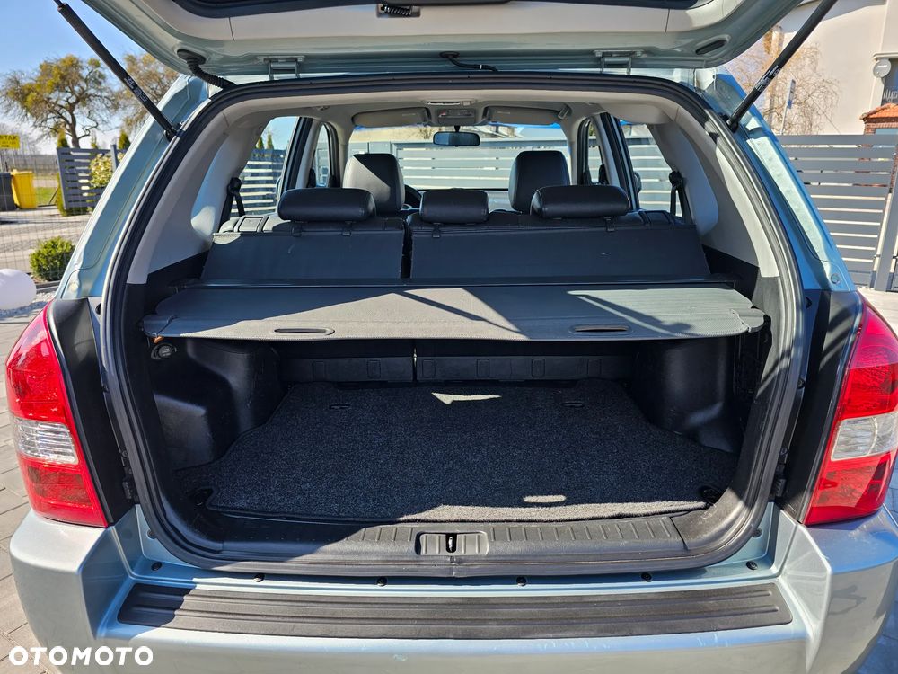 Hyundai Tucson 2.0 4WD GLS - 34