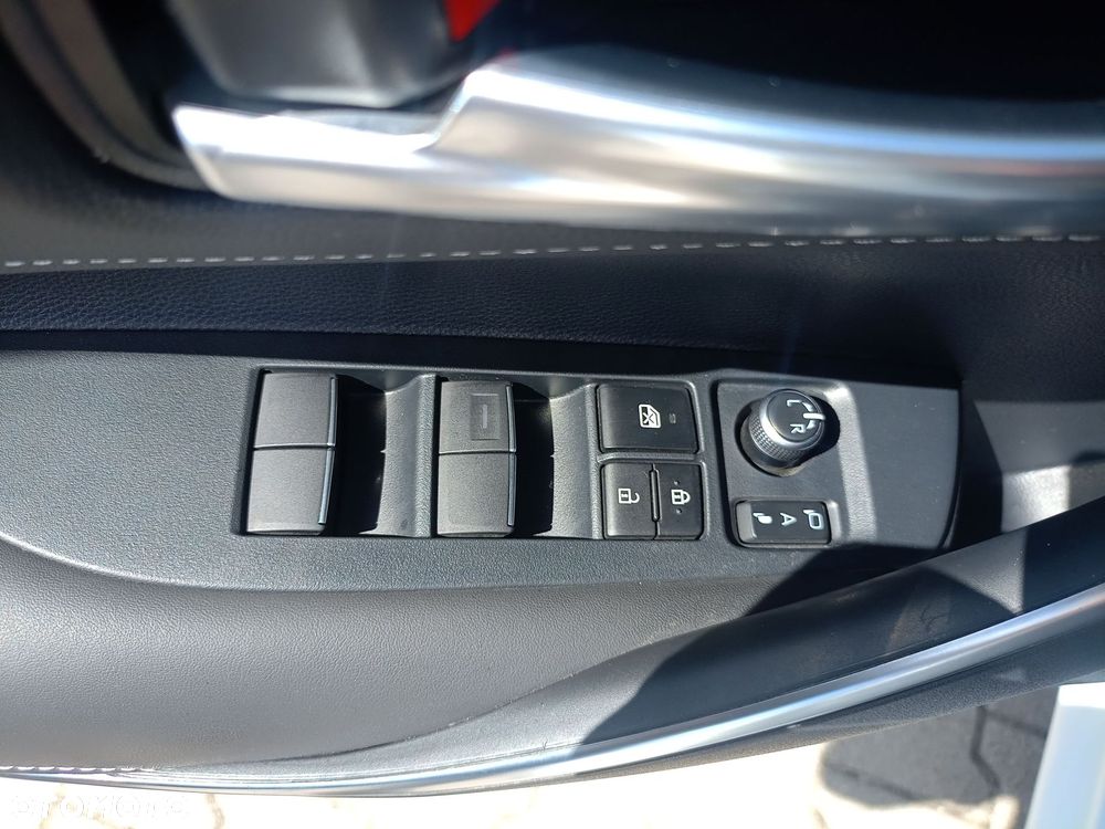 Toyota Corolla 1.8 Hybrid Style - 16