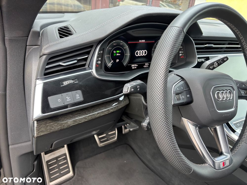 Audi Q8 60 TFSI e Quattro Tiptronic - 17