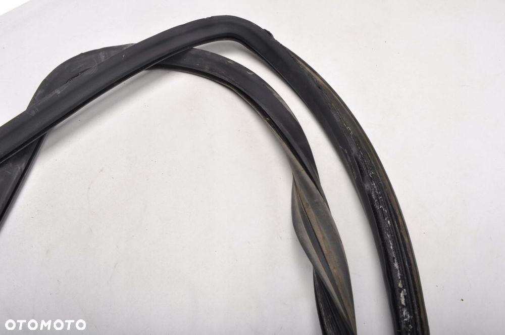 PORSCHE 911 II 930 USZCZELKA SZYBY CZOŁOWEJ - 7