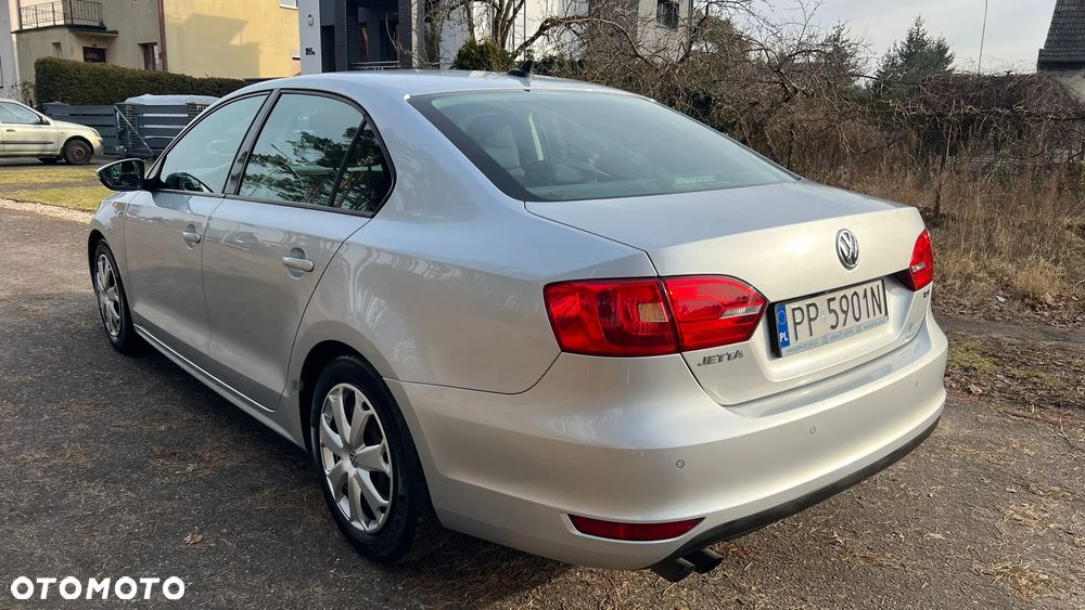 Volkswagen Jetta 1.4 TSI Comfortline - 6