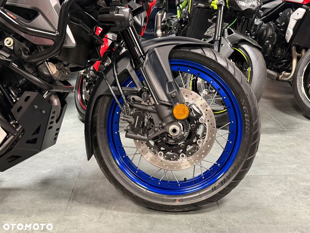 Suzuki V-STROM - 9