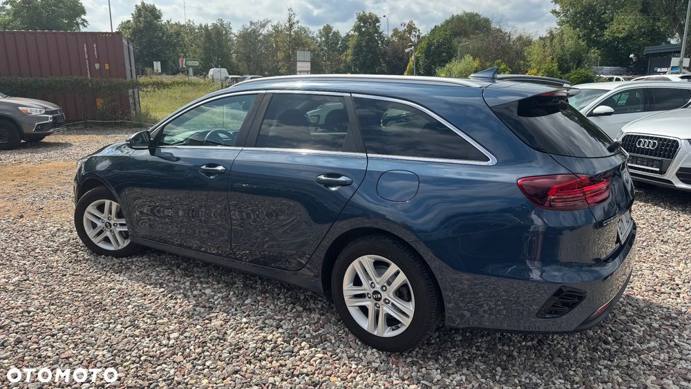 Kia Ceed 1.4 T-GDI DCT OPF Spirit - 9