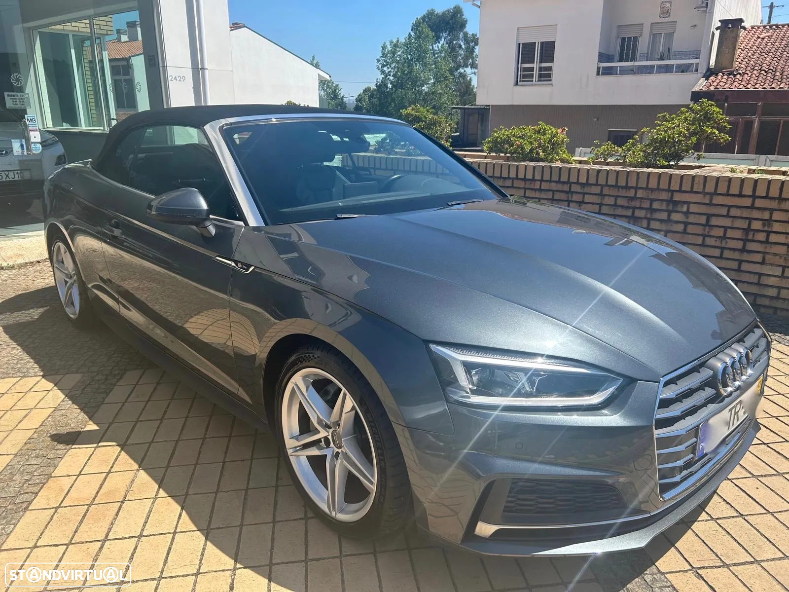 Audi A5 Cabrio 2.0 TDi S-line S tronic - 9