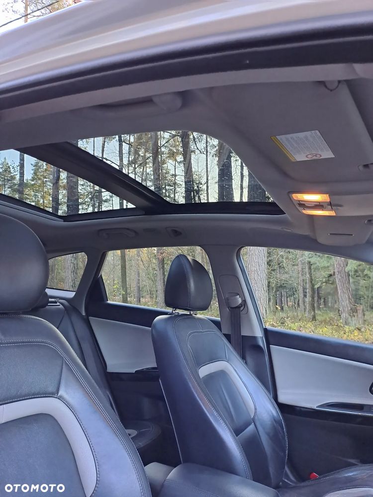 Kia Ceed 1.6 CRDi 128 Platinum Edition - 16