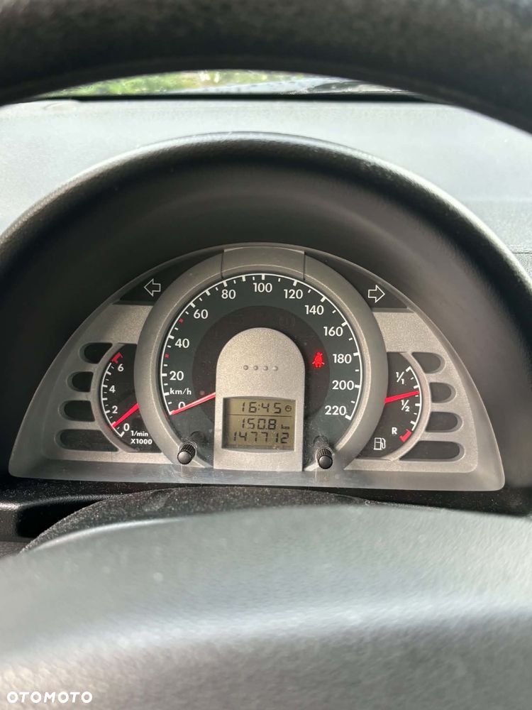 Volkswagen Fox - 4