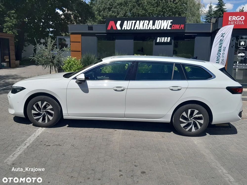 Volkswagen Passat - 8