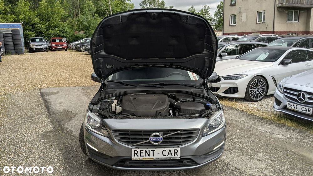 Volvo V60 D2 Kinetic - 36