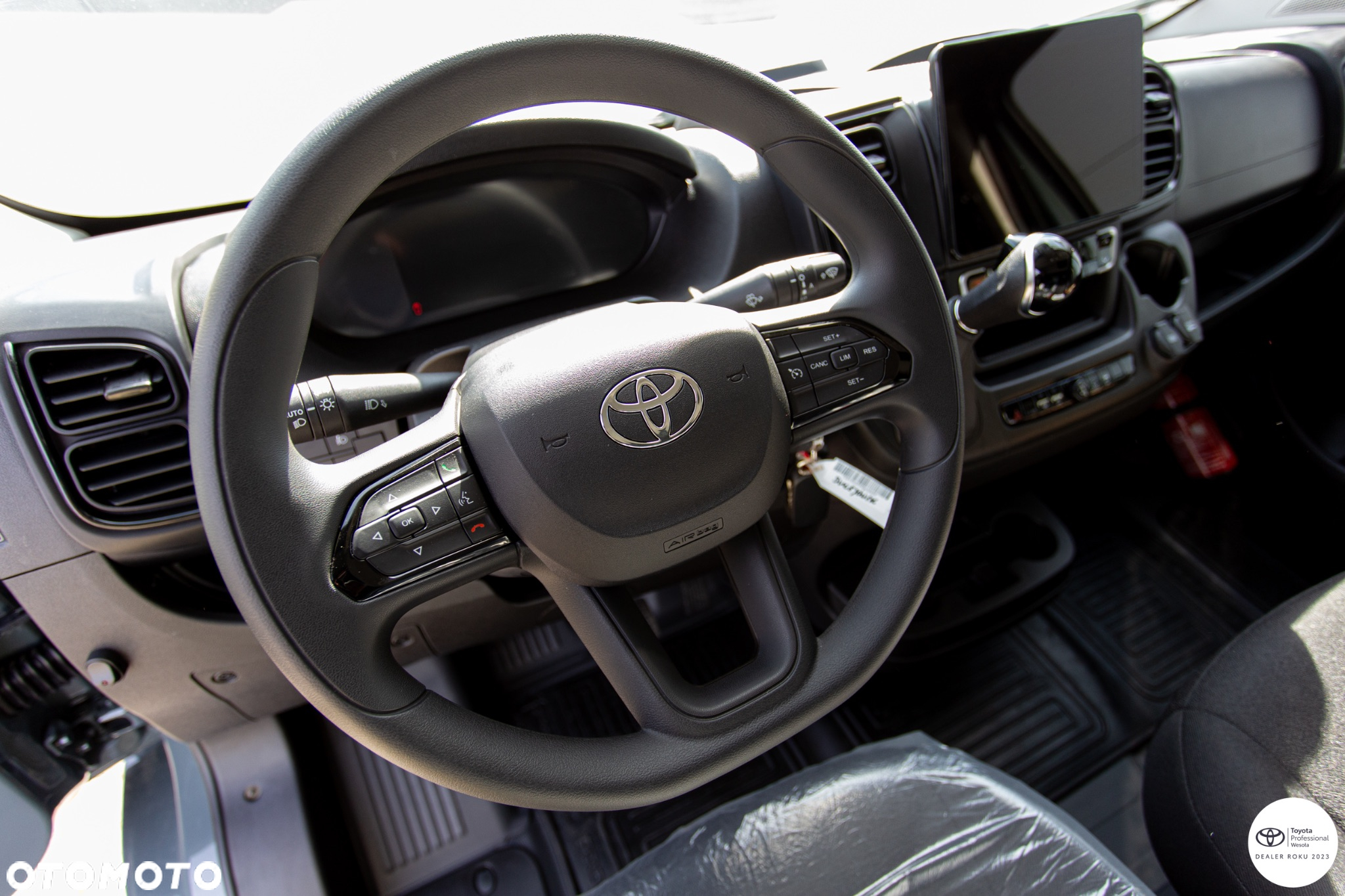 Toyota Proace MAX - 26