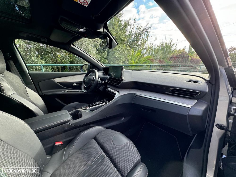 Peugeot 5008 1.5 BlueHDi GT EAT8 - 6