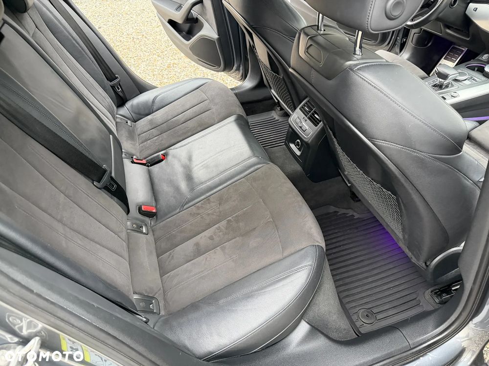 Audi A4 Avant 3.0 TDI quattro S tronic design - 8