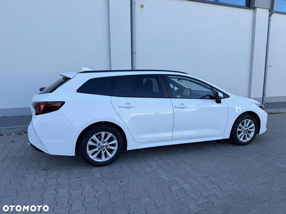Toyota Corolla 2.0 Hybrid Comfort - 21