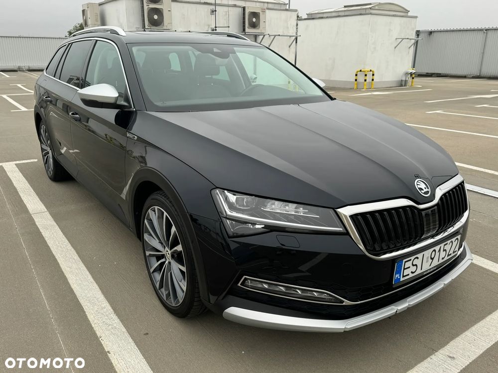 Skoda Superb 2.0 TSI 4x4 DSG Scout - 14