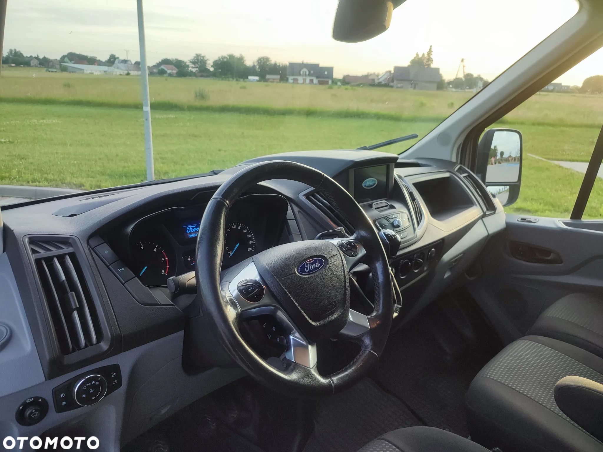 Ford Transit - 8