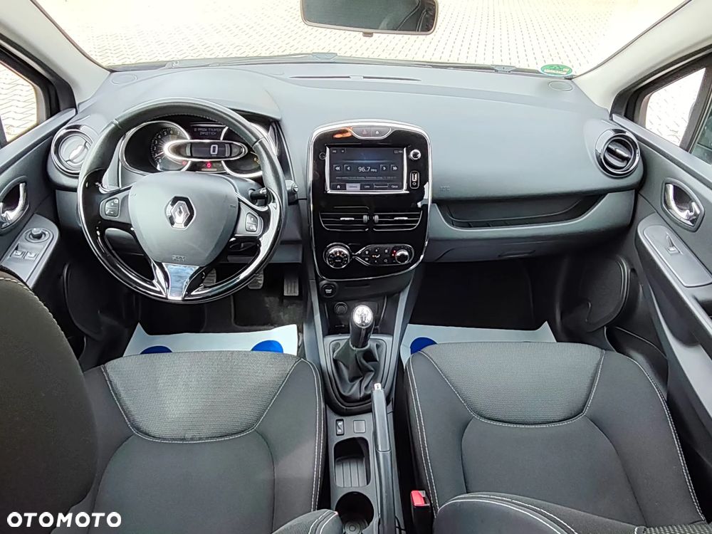 Renault Clio 1.2 16V 75 Life - 7