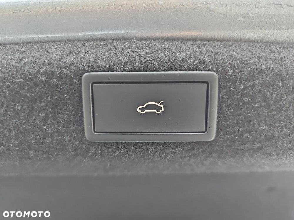 Skoda Superb 2.0 TSI L&K DSG - 24