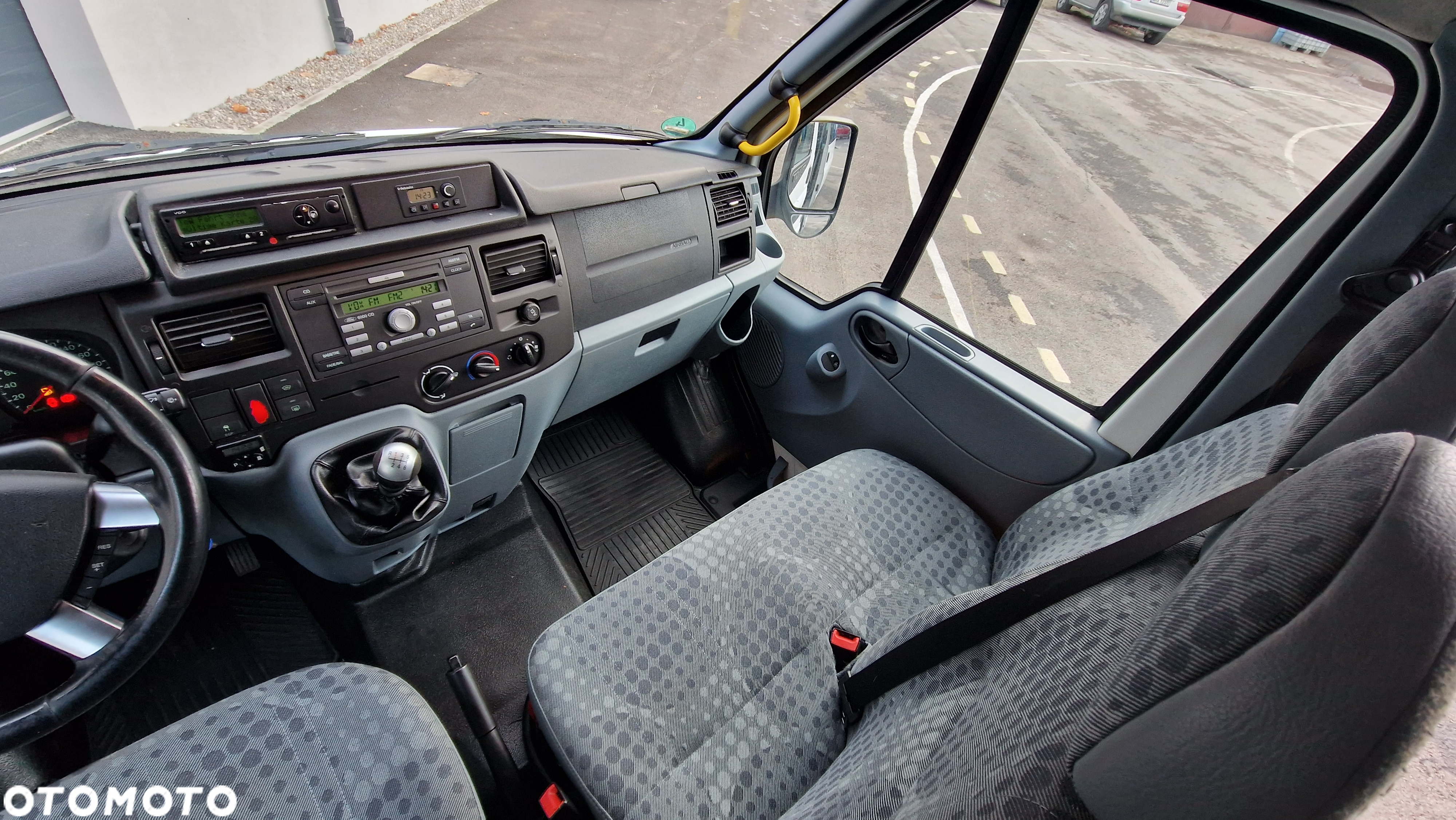 Ford TRANSIT AUTOBUS 17 OSÓB MINIAUTOBUS MIKROBUS KLIMA WEBASTO BLIZNIAKI - 23
