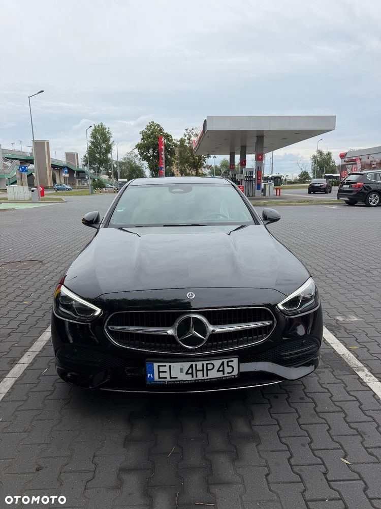 Mercedes-Benz Klasa C 200 mHEV - 22