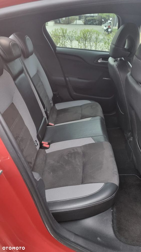 DS Automobiles DS 4 Crossback 2.0 BlueHDi SportChic S&S EAT6 - 18