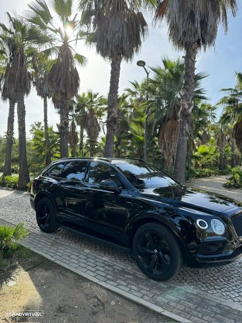 Bentley Bentayga V8 - 15