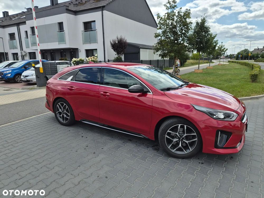 Kia ProCeed 1.6 CRDi Eco-Dynamics+ (48V Mild-Hybrid) DCT7 GT LINE - 15