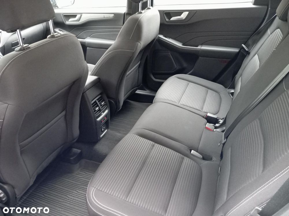 Ford Kuga 1.5 EcoBoost FWD Titanium - 11