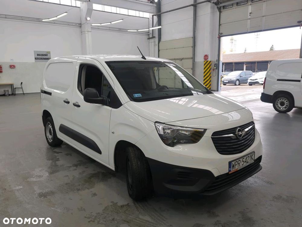 Opel COMBO - 3