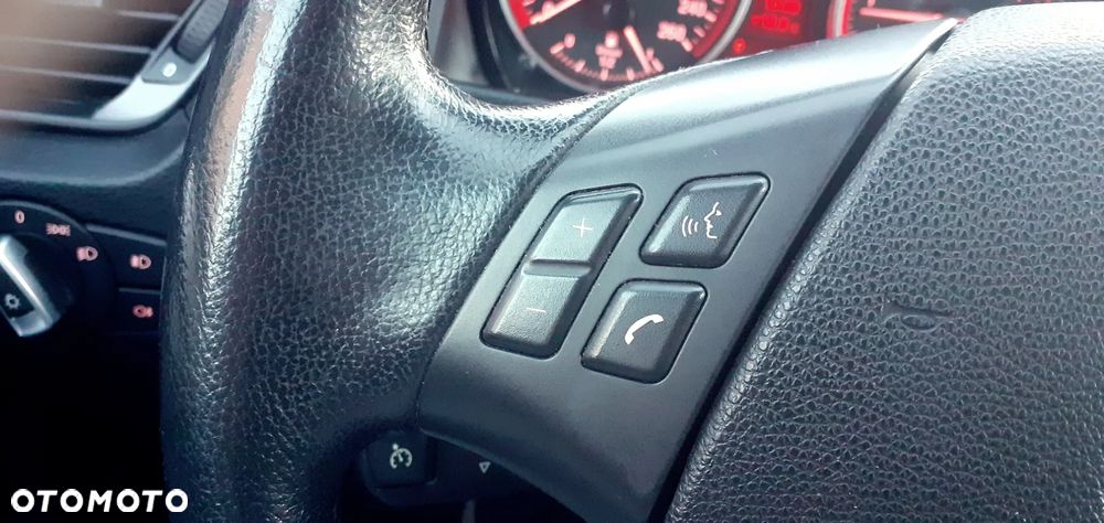 BMW X1 sDrive18d - 35