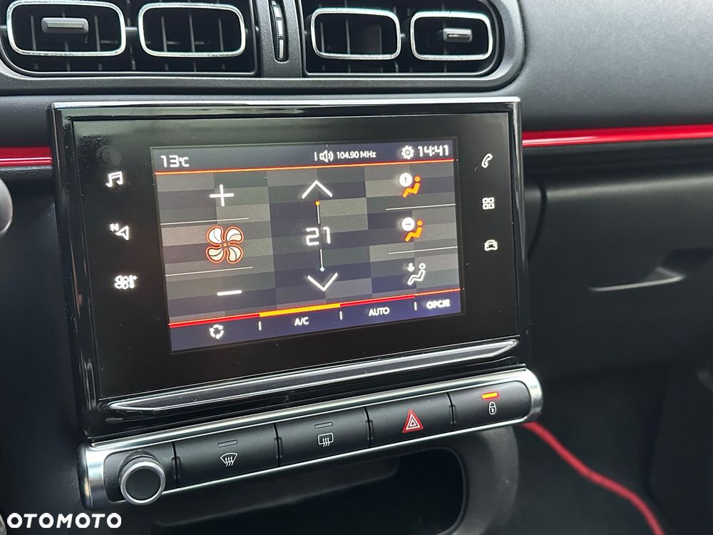 Citroën C3 1.2 PureTech Exclusive - 25