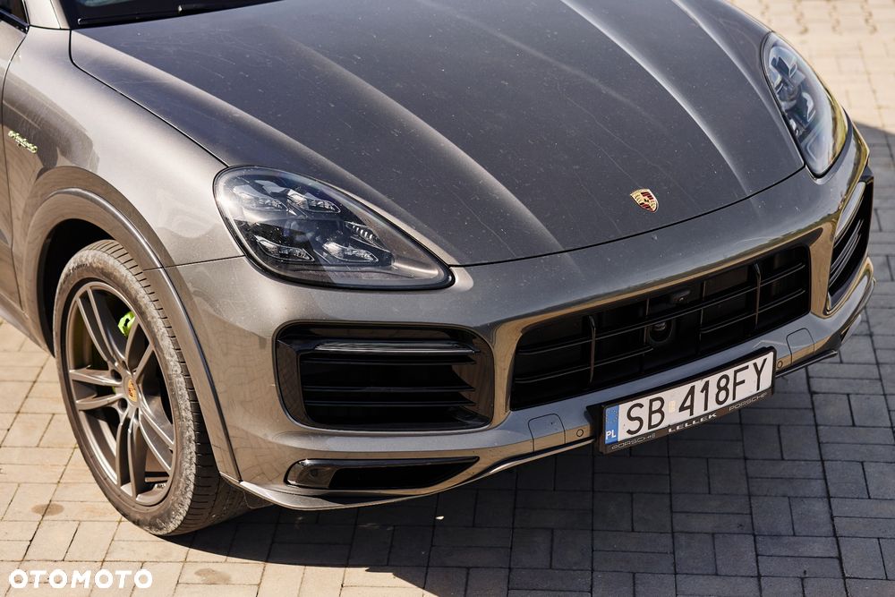 Porsche Cayenne E-Hybrid - 6